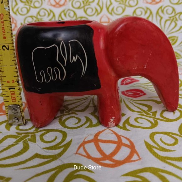 Soapstone 4.5" Elephant Red & Black Votive Candle Holder - Hand Cut & Painted - Picture 8 of 8